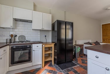 5 bed house, Donald Street, Plasnewydd, Cardiff, CF244TL - Image 3